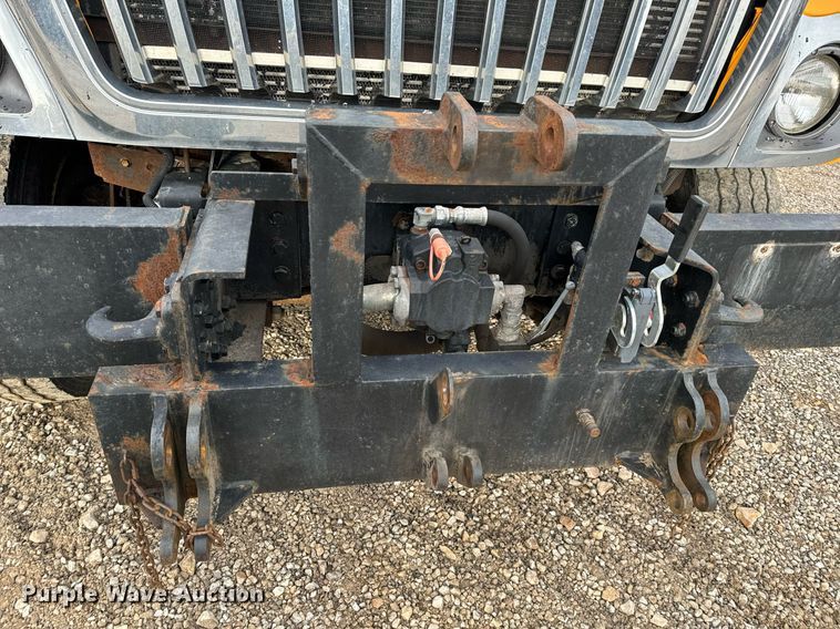 image for item NM9216 2011 International WorkStar 7400 dump truck