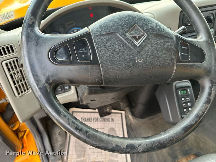 image for item NM9216 2011 International WorkStar 7400 dump truck