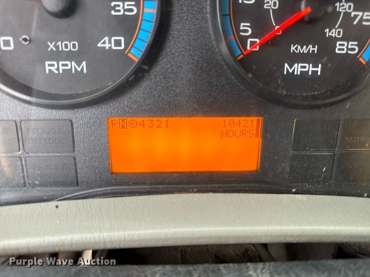 image for item NM9216 2011 International WorkStar 7400 dump truck