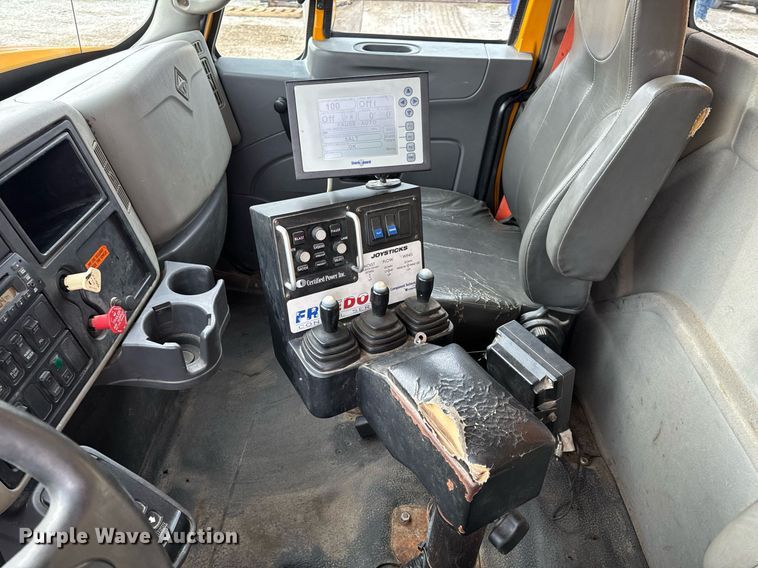 image for item NM9216 2011 International WorkStar 7400 dump truck