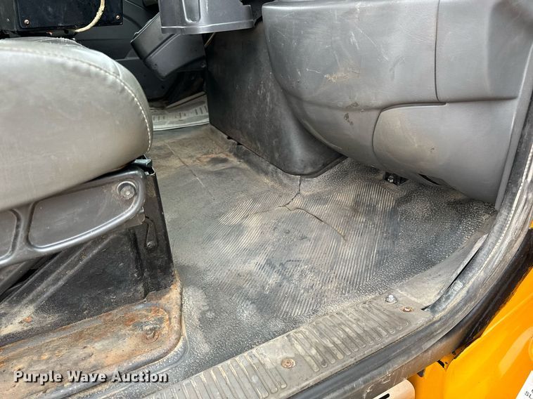 image for item NM9216 2011 International WorkStar 7400 dump truck