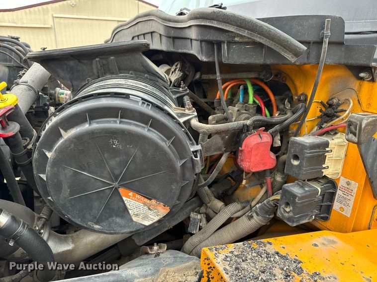 image for item NM9216 2011 International WorkStar 7400 dump truck