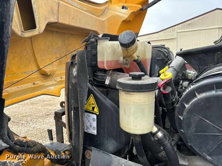 image for item NM9216 2011 International WorkStar 7400 dump truck