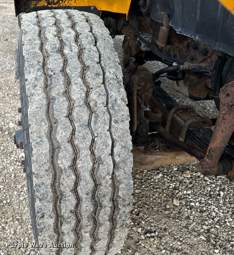 image for item NM9216 2011 International WorkStar 7400 dump truck