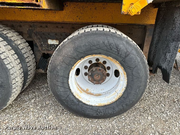 image for item NM9216 2011 International WorkStar 7400 dump truck