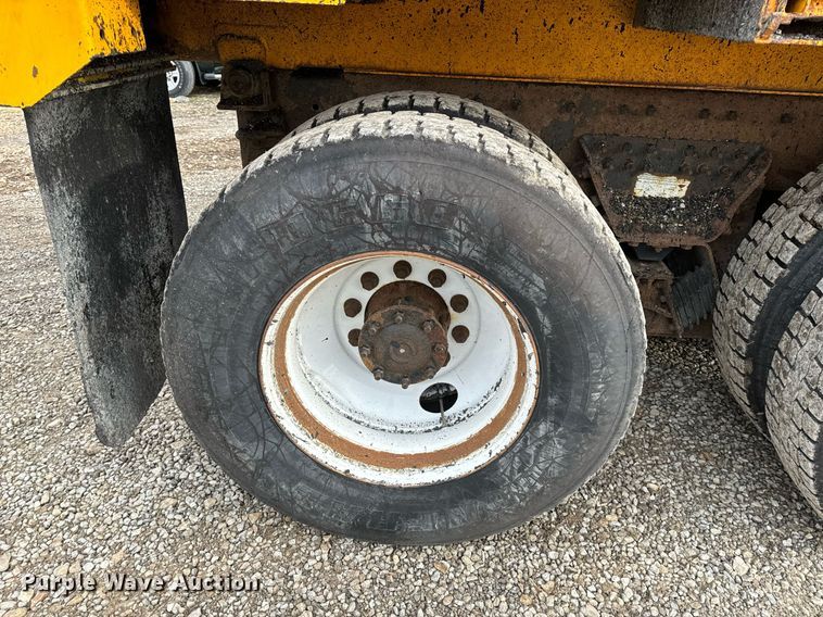 image for item NM9216 2011 International WorkStar 7400 dump truck