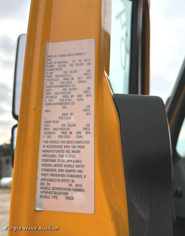 image for item NM9216 2011 International WorkStar 7400 dump truck