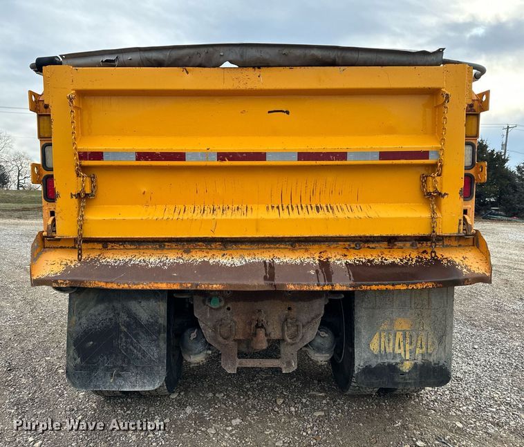 image for item NM9217 2010 International WorkStar 7500 dump truck