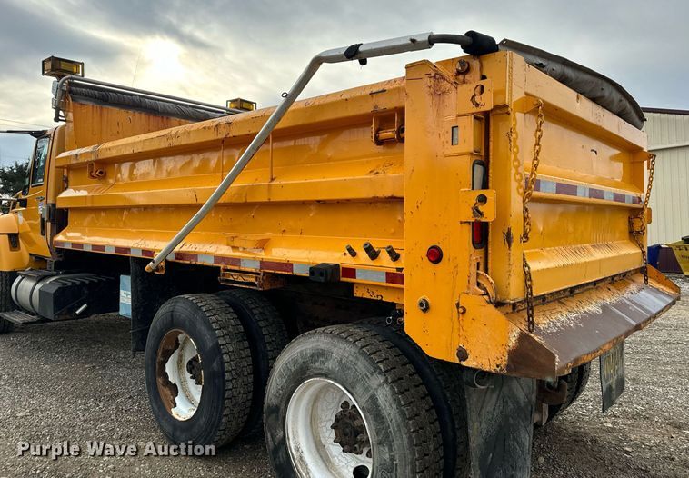 image for item NM9217 2010 International WorkStar 7500 dump truck