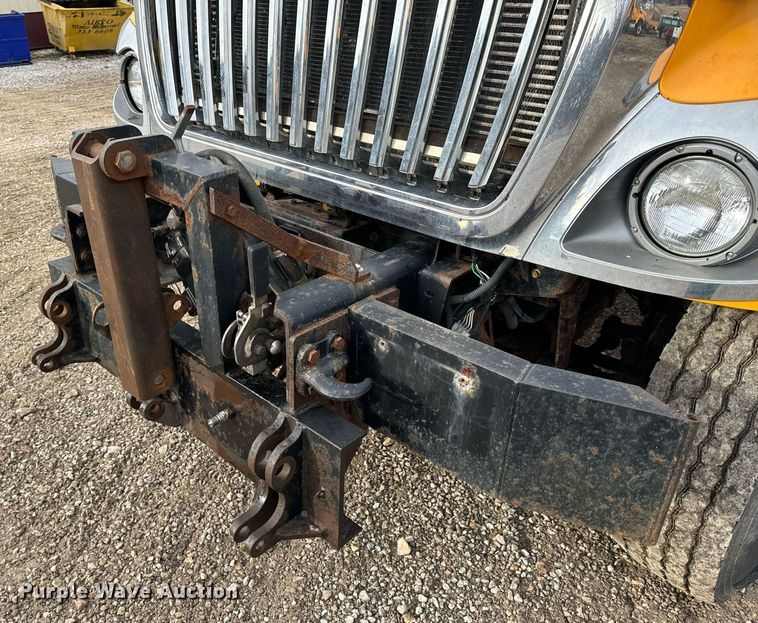 image for item NM9217 2010 International WorkStar 7500 dump truck