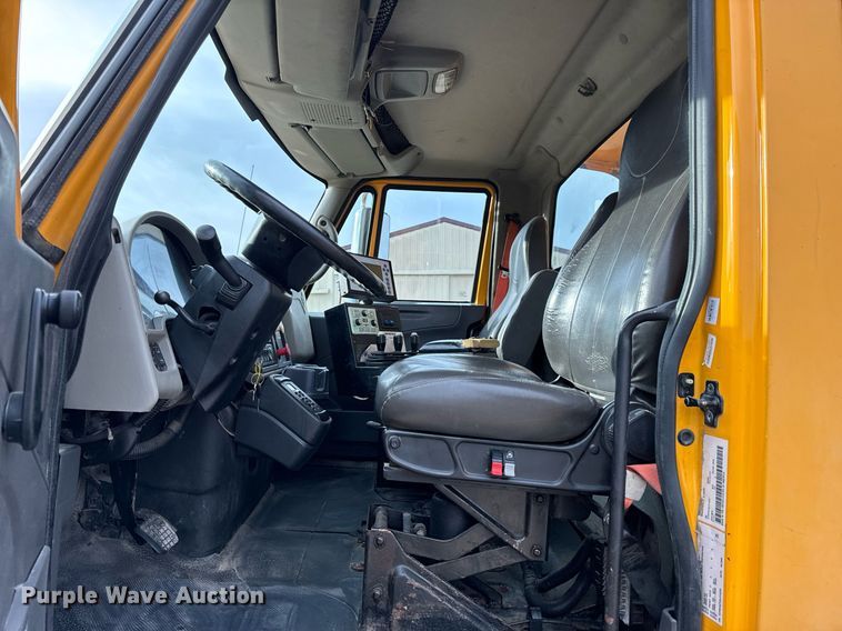 image for item NM9217 2010 International WorkStar 7500 dump truck