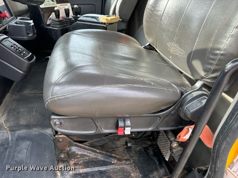 image for item NM9217 2010 International WorkStar 7500 dump truck