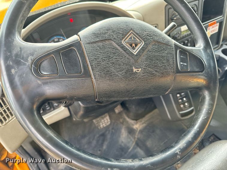 image for item NM9217 2010 International WorkStar 7500 dump truck