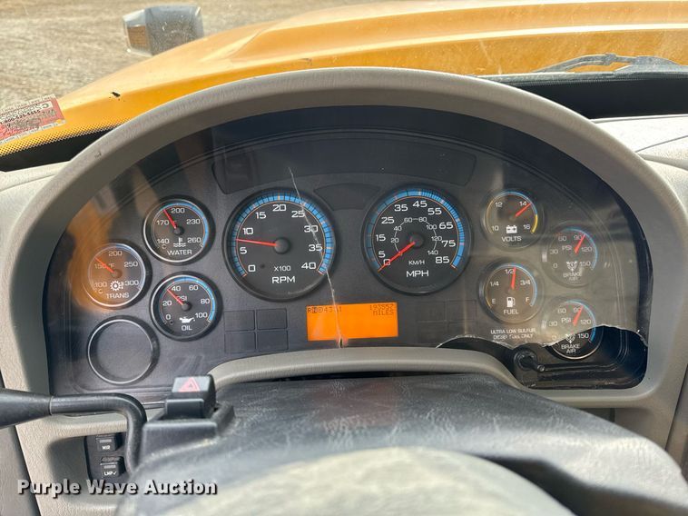 image for item NM9217 2010 International WorkStar 7500 dump truck