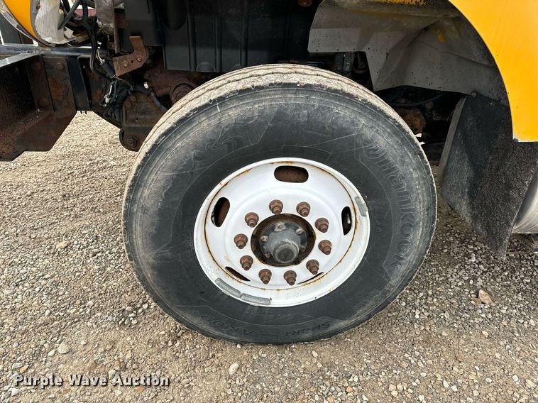 image for item NM9217 2010 International WorkStar 7500 dump truck