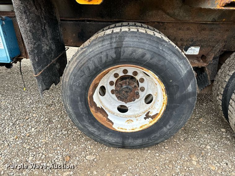 image for item NM9217 2010 International WorkStar 7500 dump truck