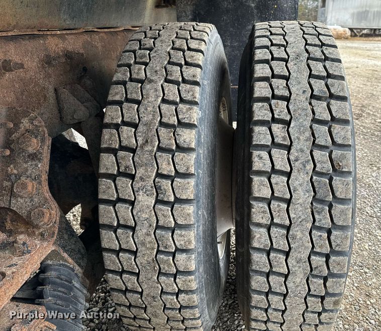 image for item NM9217 2010 International WorkStar 7500 dump truck