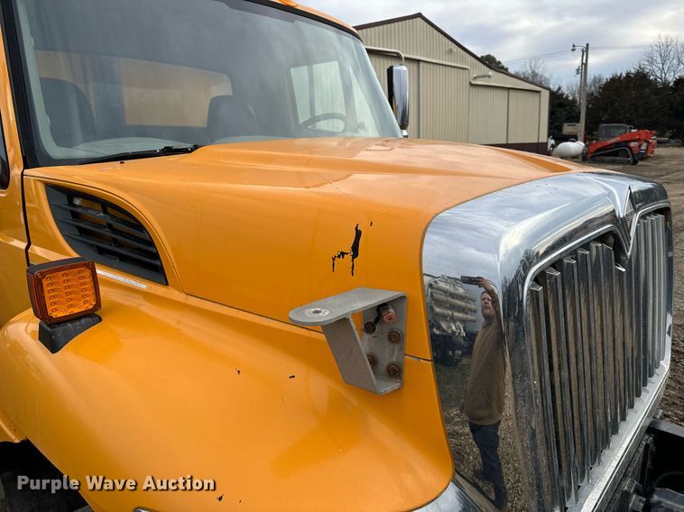 image for item NM9222 2009 International WorkStar 7500 dump truck