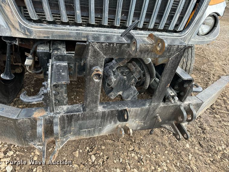 image for item NM9222 2009 International WorkStar 7500 dump truck