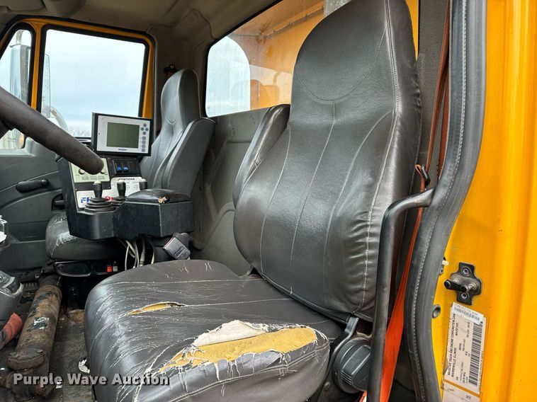 image for item NM9222 2009 International WorkStar 7500 dump truck