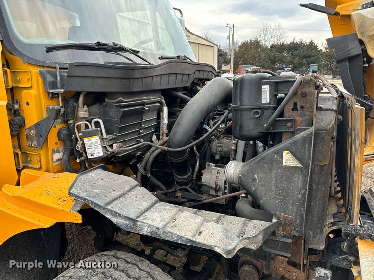 image for item NM9222 2009 International WorkStar 7500 dump truck