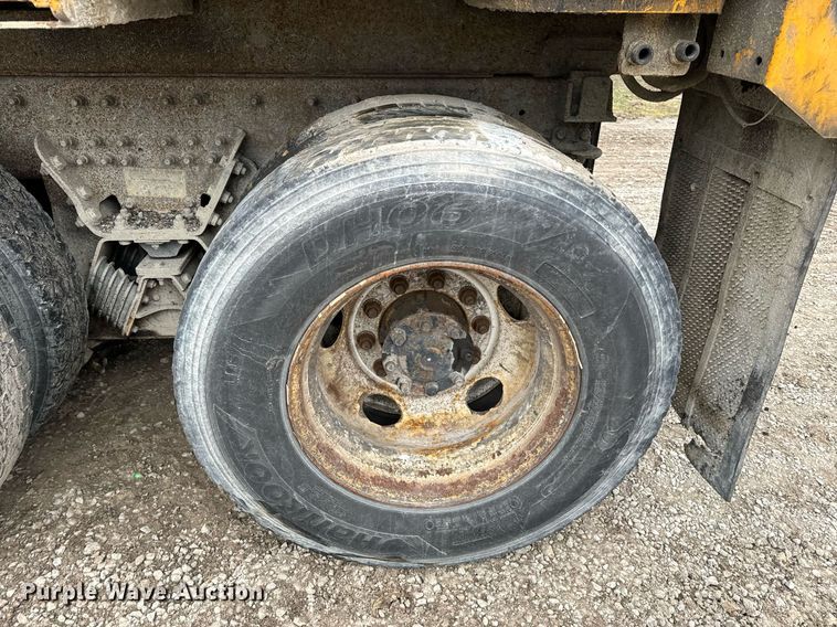 image for item NM9222 2009 International WorkStar 7500 dump truck