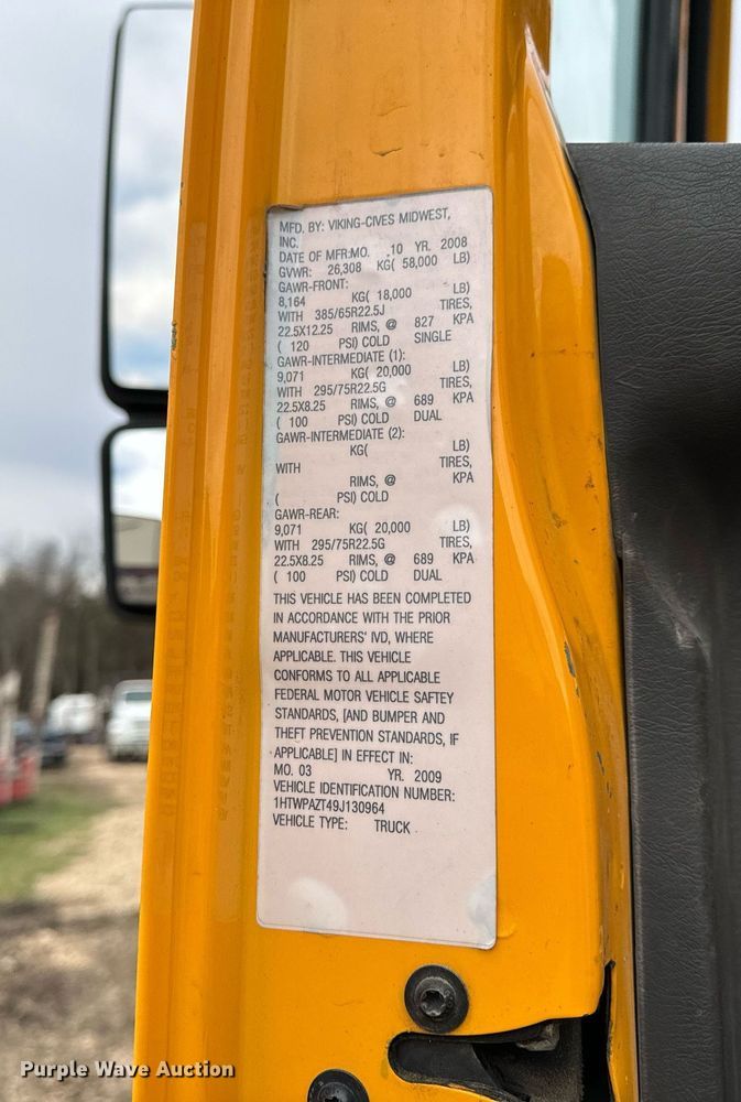 image for item NM9222 2009 International WorkStar 7500 dump truck