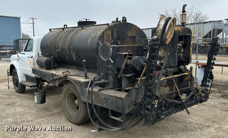 image for item NS9161 1967 Chevrolet 60 oil distributor truck