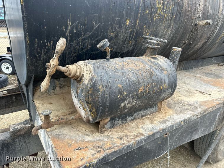 image for item NS9161 1967 Chevrolet 60 oil distributor truck