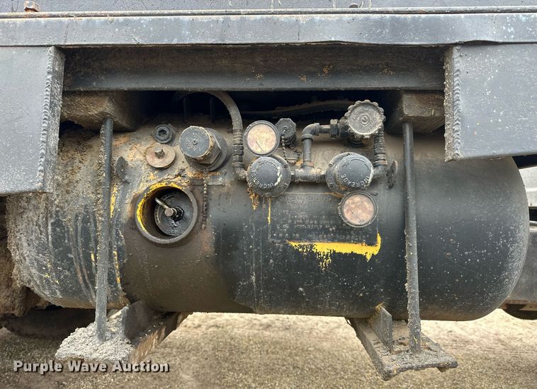 image for item NS9161 1967 Chevrolet 60 oil distributor truck