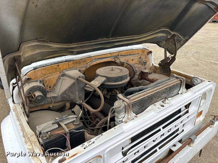 image for item NS9161 1967 Chevrolet 60 oil distributor truck