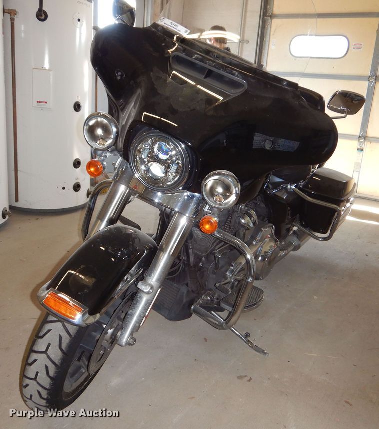 image for item OL9405 2017 Harley Davidson motorcycle