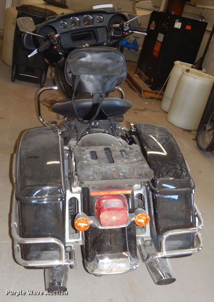 image for item OL9405 2017 Harley Davidson motorcycle