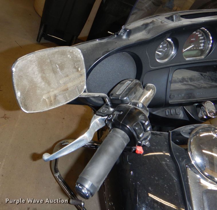 image for item OL9405 2017 Harley Davidson motorcycle