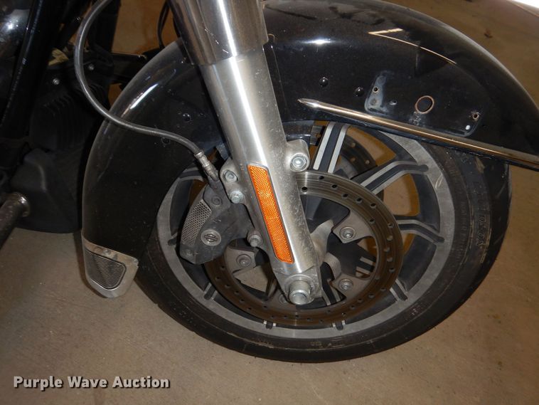 image for item OL9405 2017 Harley Davidson motorcycle