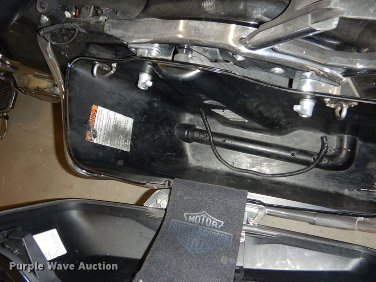 image for item OL9405 2017 Harley Davidson motorcycle