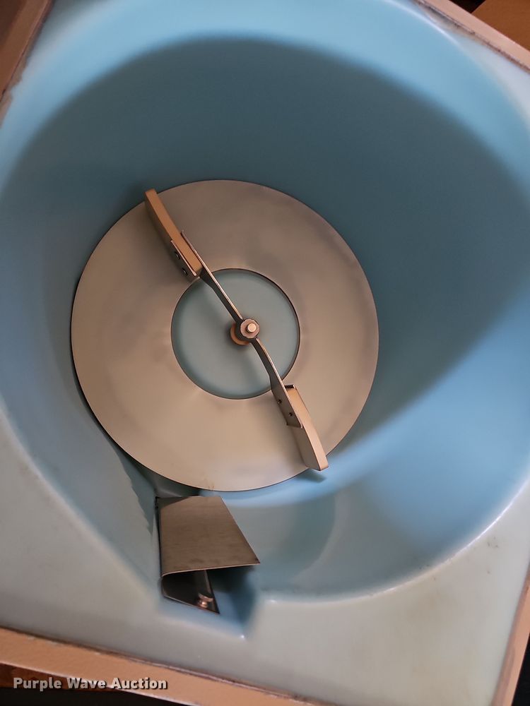 image for item OL9432 Kitchen equipment 