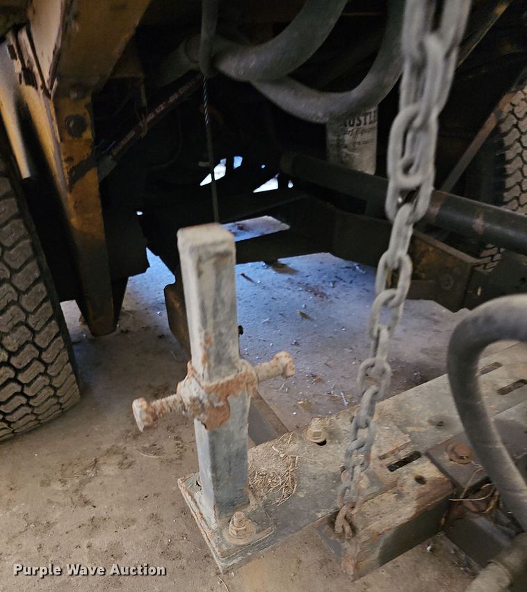 image for item OL9441 Excel Hustler 4600  lawn mower