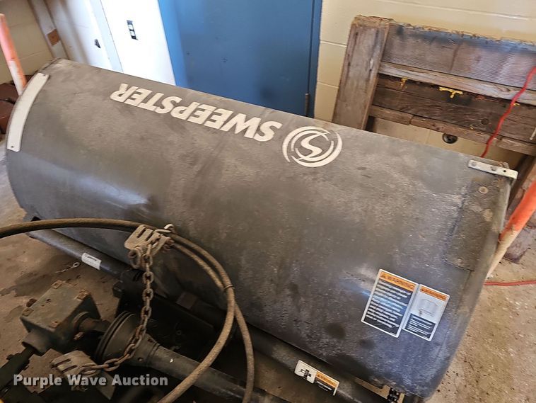 image for item OL9441 Excel Hustler 4600  lawn mower