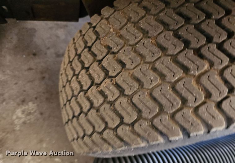 image for item OL9441 Excel Hustler 4600  lawn mower