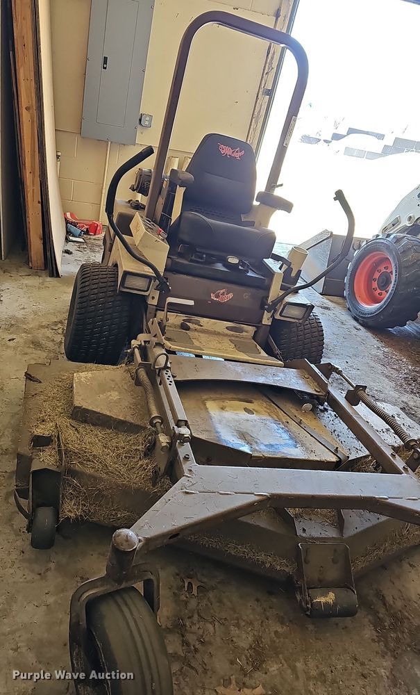 image for item OL9442 Grasshopper 928D ZTR lawn mower