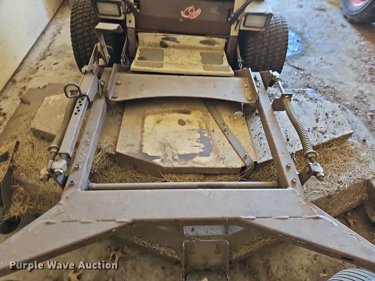 image for item OL9442 Grasshopper 928D ZTR lawn mower