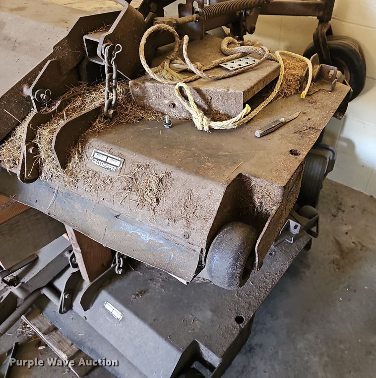 image for item OL9442 Grasshopper 928D ZTR lawn mower