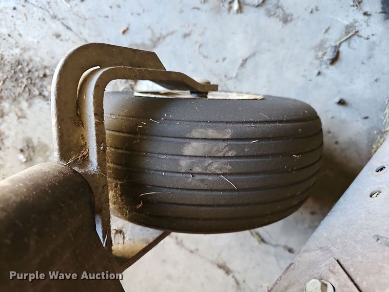 image for item OL9442 Grasshopper 928D ZTR lawn mower