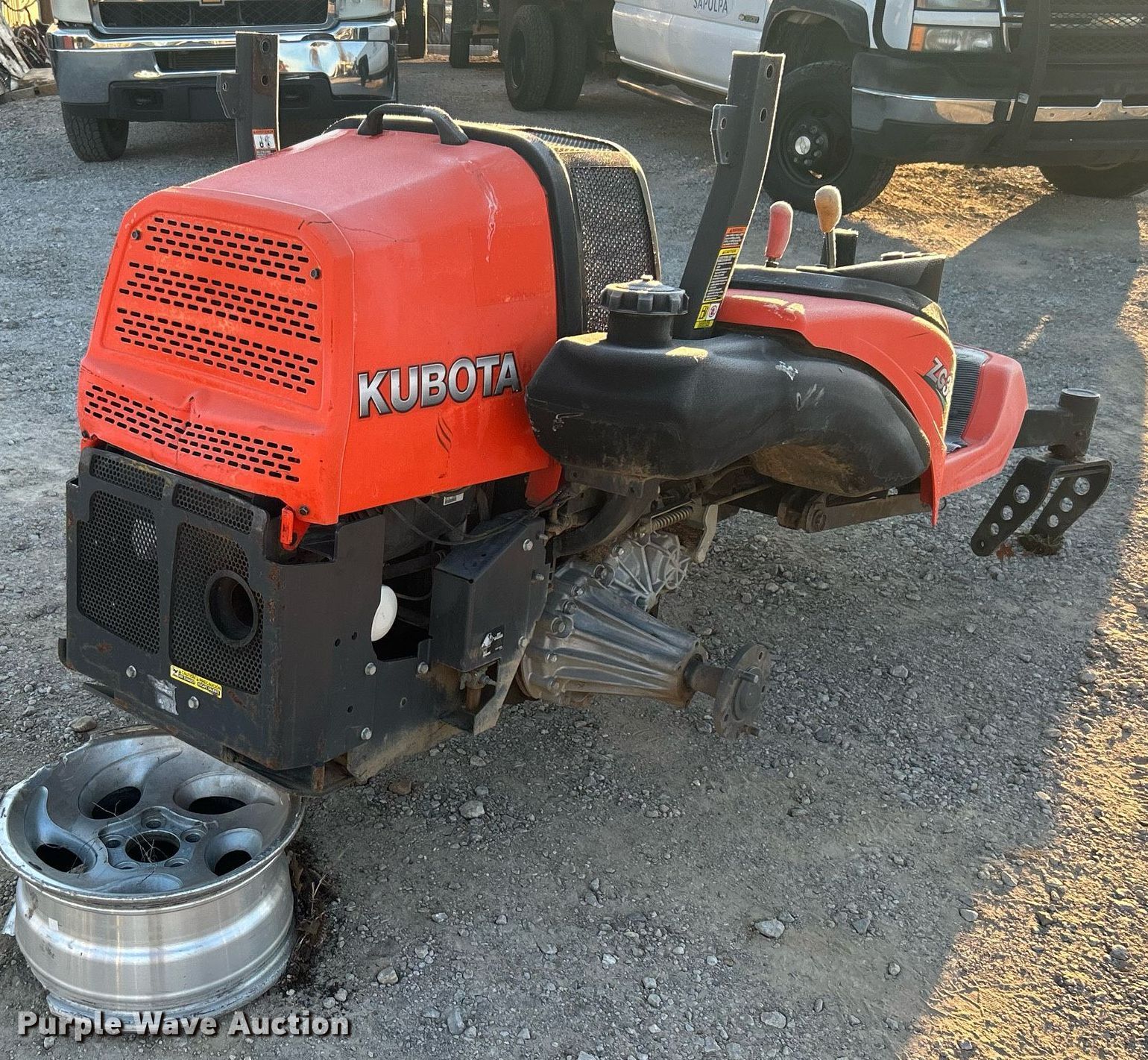Kubota ZG327 ZTR lawn mower in Sapulpa, OK Item NB9317 for sale