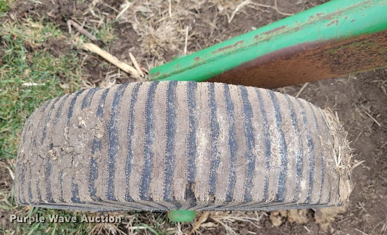 image for item DL7825 John Deere HX14 rotary mower