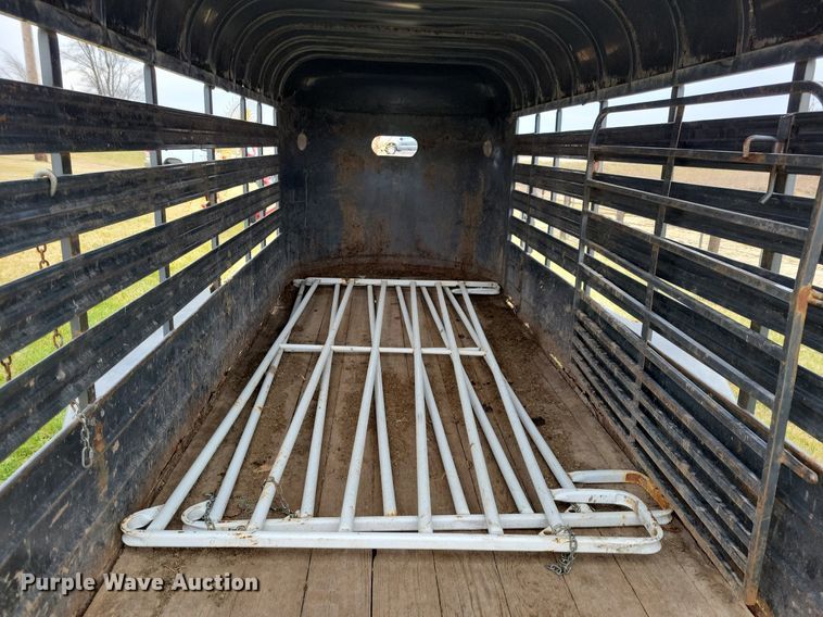 image for item DL7826 1994 CM livestock trailer