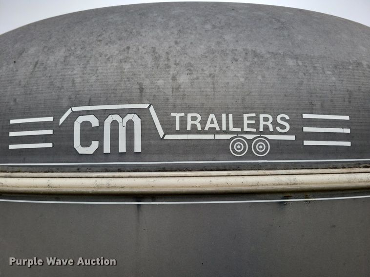 image for item DL7826 1994 CM livestock trailer