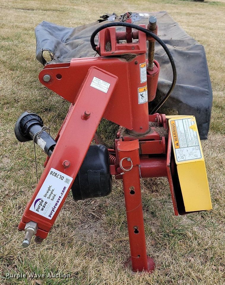 image for item DL7828 New Holland H6750 disc mower