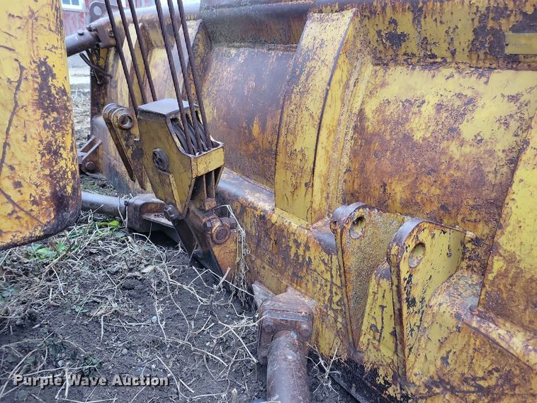 image for item DL7829 1958 Caterpillar D7C dozer
